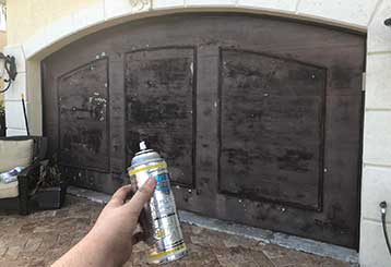 Why You Need To Regularly Lubricate Your Garage Door | Garage Door Repair Lockhart, FL